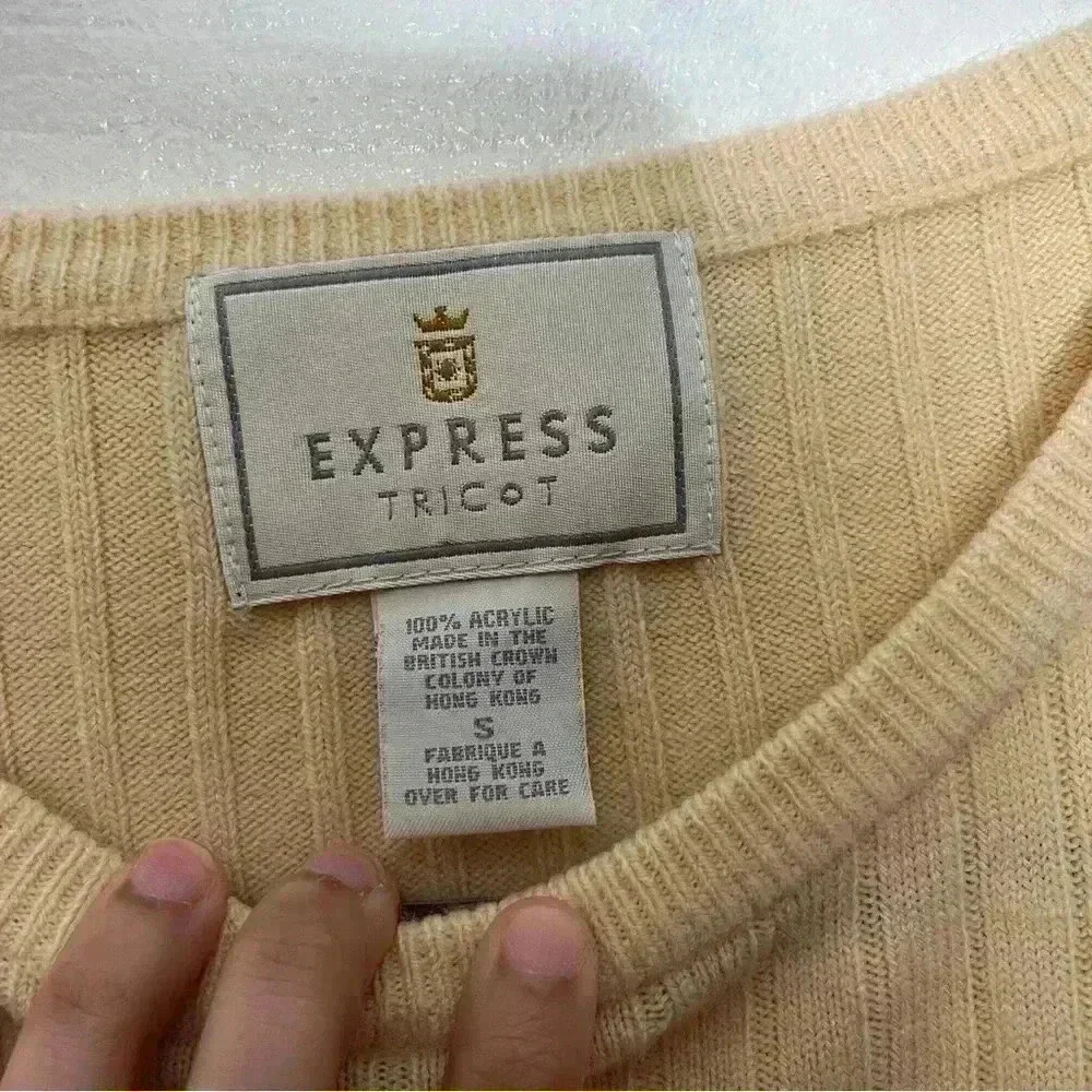 EXPRESS TRICOT Vintage Cream Ribbed Pullover Sweater | Size Small